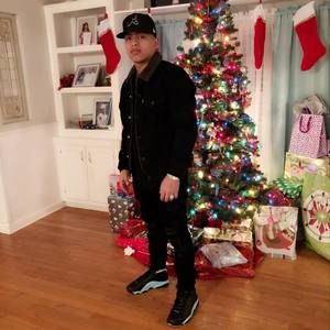 Meet your Posher, Raul